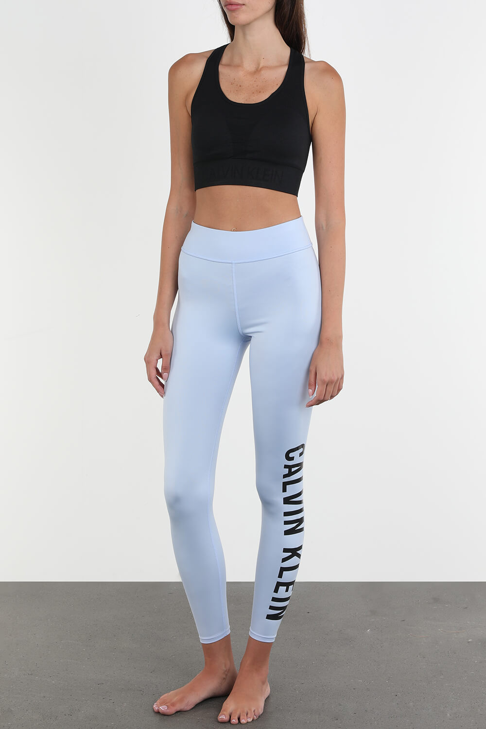 Basic Seamless Top in Black